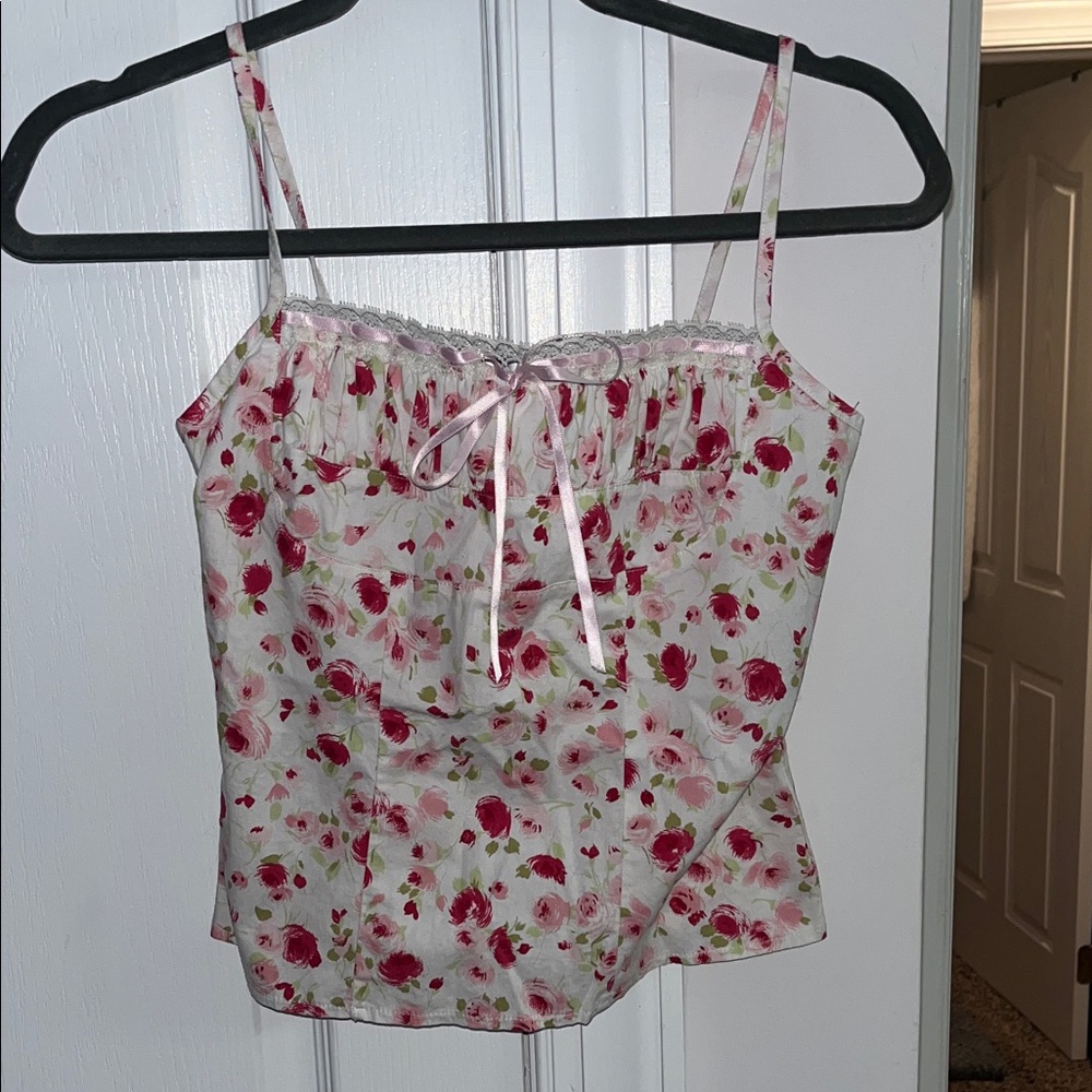 Dorothy Perkins white floral cami with lace trim Size Small